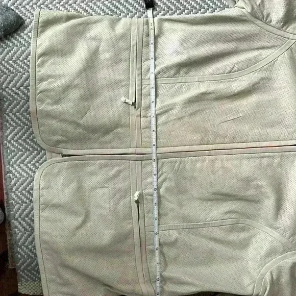 Almost new Classiques Entier leather jacket from Nordstrom size XL - Picture 7 of 10